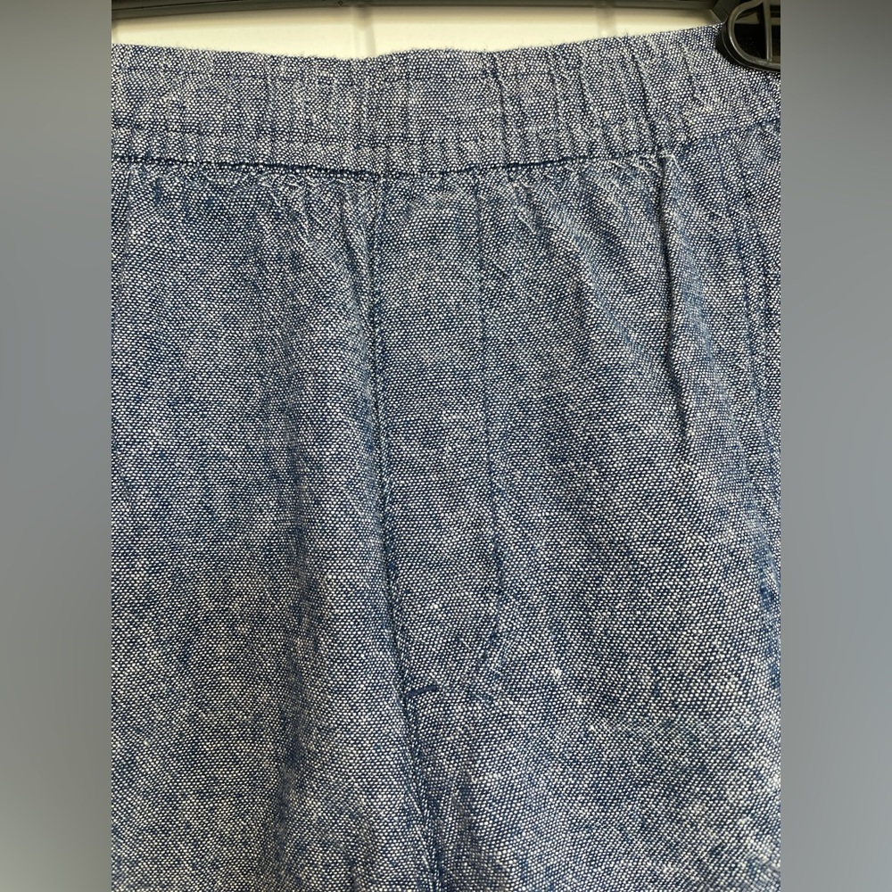 Old Navy Linen Denim Shorts - Picture 6 of 8